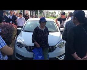 吃瓜群众碰瓷事件视频,视频揭露惊人真相