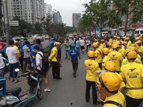 各种打架吃瓜事件图片,一图览尽街头风云