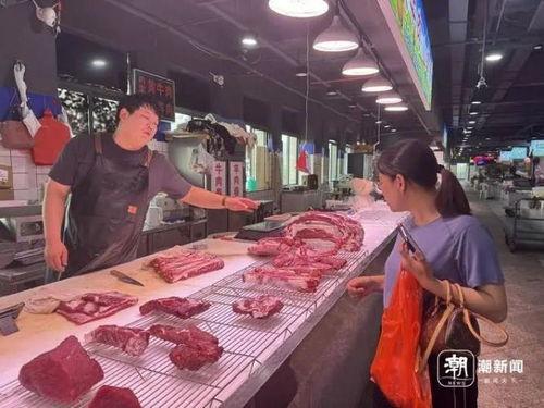 江阴牛肉馆老板吃瓜事件,一场意外的网络风波