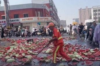 吉安北门街吃瓜事件,一场引发热议的街头冲突