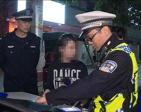 浦东民警吃瓜事件视频,警民互动背后的温情瞬间